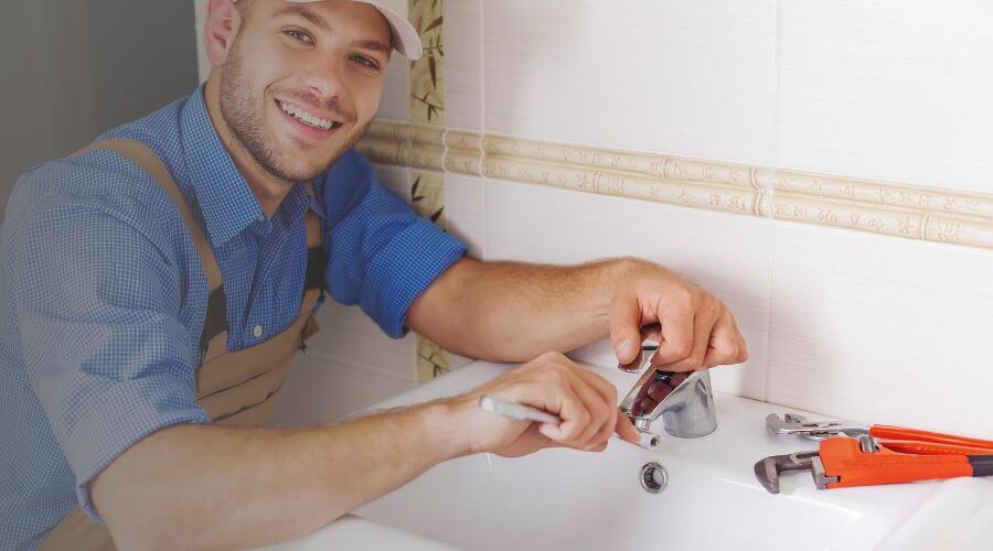 Professional clogged drains services in Powderly, TX
